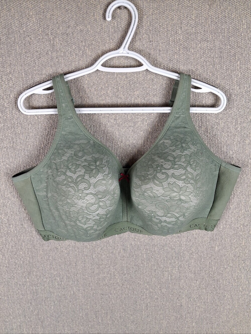 Cacique Bra Size 46DDD Green Floral Lace Lightly Lined No-Wire Full Coverage